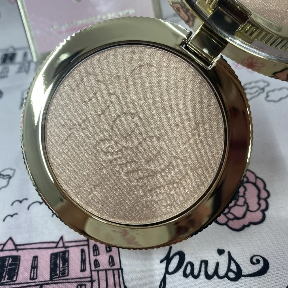Too Faced Moon Crush/Shooting Star HIGHLIGHTER/BRAND NEW/.24 OZ